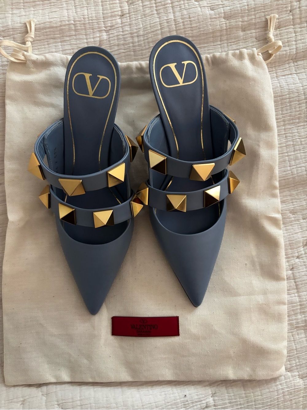 Valentino Garavani Rockstud Pointed Toe Mule in Slate Blue with Gold Studs - Picture 2 of 4